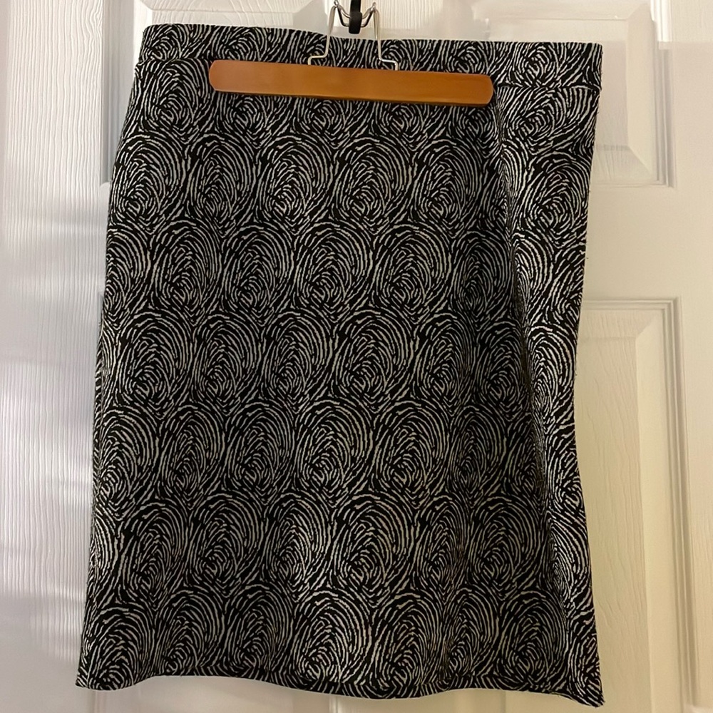 Lyse Spenard stretchy black and white pencil skirt 1990s y2k